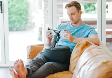 Mechanism Gaming Pillow - ein Kissen ...