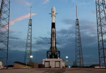 SpaceX hat 52 weitere Starlink-Satelliten mit ...