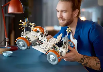 LEGO hat das NASA Apollo Lunar ...