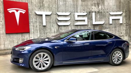 Tesla ruft mehr als 1,6 Millionen Autos in China wegen Problemen mit Autopilot und Schloss zurück