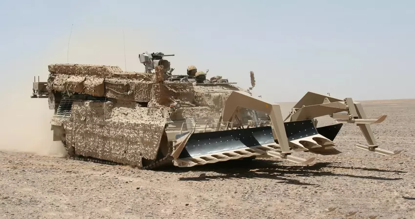 Deutschland übergibt Ukraine neues Hilfspaket mit Drohnen, Munition und Minenräumfahrzeugen WISENT 1