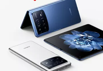 Eines der dünnsten faltbaren Smartphones auf ...