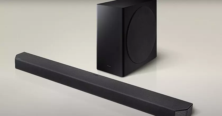 SAMSUNG HW-Q900A bose soundbar 1000