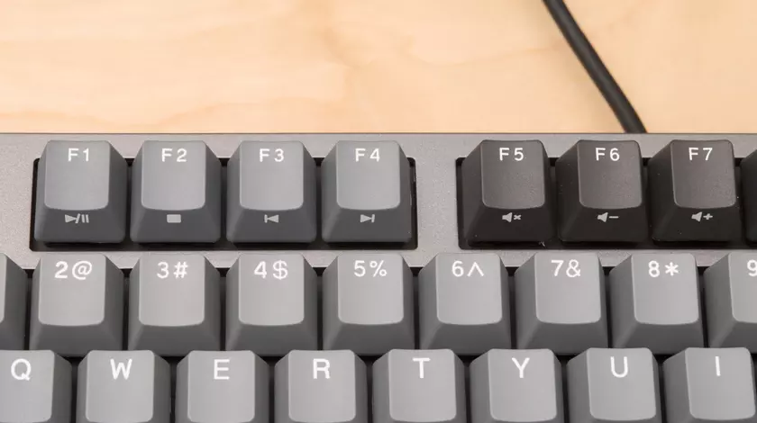 Durgod Taurus K320 geräuschlose mechanische Tastatur