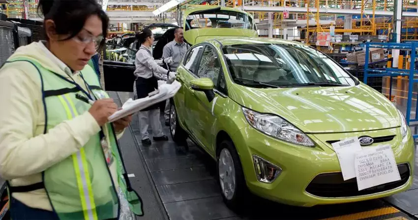 Trumps Zölle könnten die US-Autoindustrie 33 Mrd. Dollar kosten - Prognose