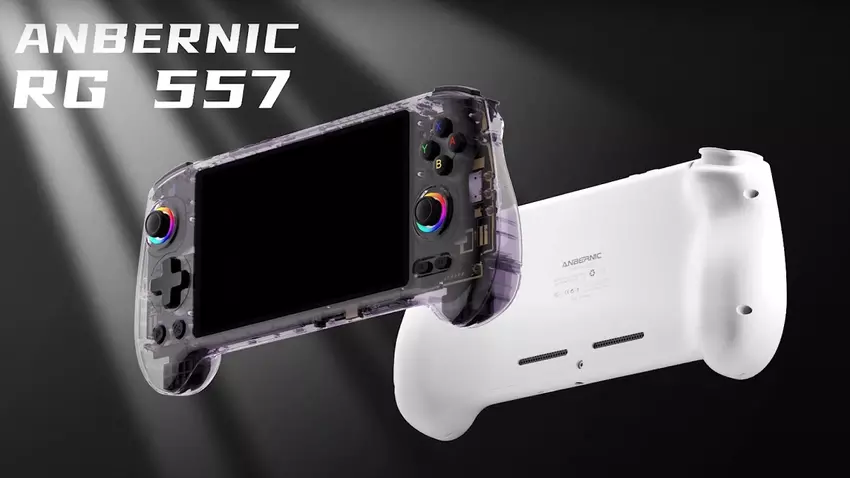Die Anbernic RG557 Handheld-Konsole verfügt über einen Dimensity 8300 Prozessor, 12 GB RAM und einen 5500 mAh Akku
