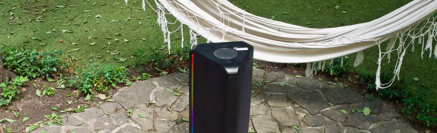 König der Stimmung: Samsung Sound Tower MX-ST50B Hochleistungslautsprechers mit eingebautem Akku und LED-Beleuchtung im Test