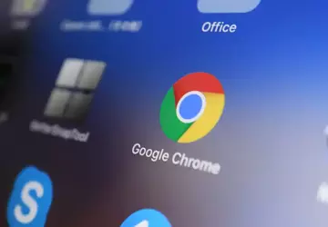 Google fügt Chrome den Assistenten Gemini ...