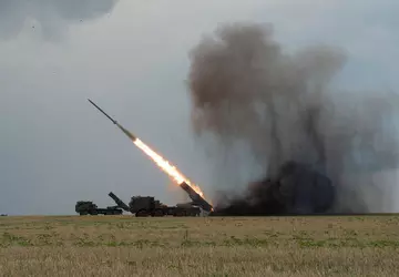 Die ukrainischen Streitkräfte verfügen über mindestens ...