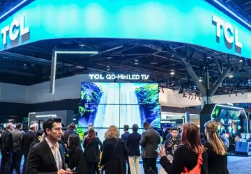 TCL präsentiert auf der CES 2025 ...
