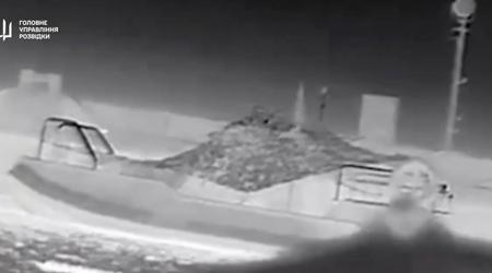 Magura V5 Strike Marine-Drohne zerstört feindliches Schnellboot bei Nacht (Video)