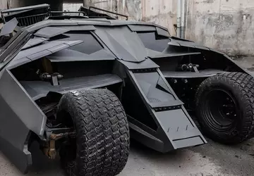 Die Vietnamesen schufen ein Batmobil mit ...