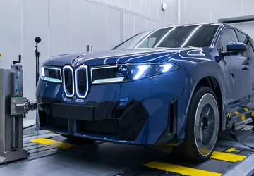 BMW iX3 Produktion im neuen Werk ...
