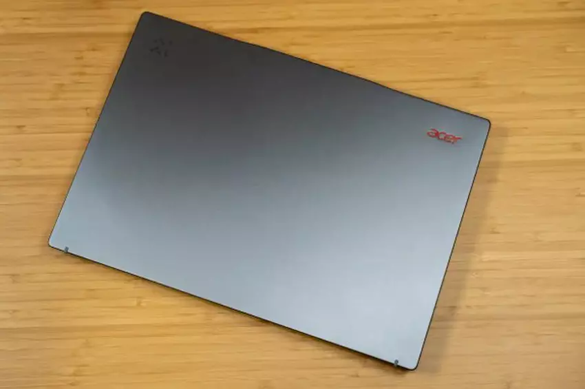 Acer Swift 14 AI KI-Computer auf dem Gerät