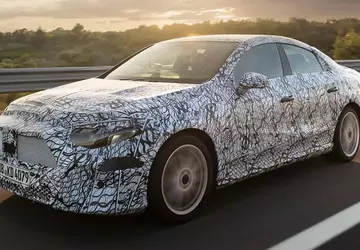 Der neue Mercedes CLA erhält einen ...