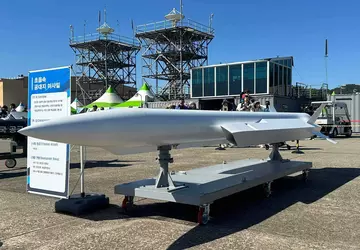Südkorea präsentiert Überschall-Luft-Boden-Rakete