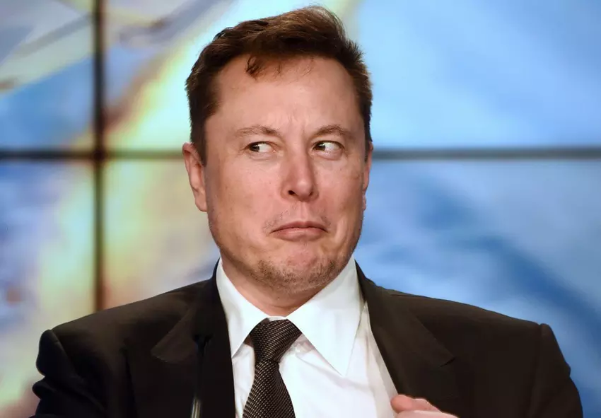 Elon Musk hat Tesla-Aktien im Wert von 7 Milliarden Dollar verkauft - auf Wunsch der Nutzer auf Twitter