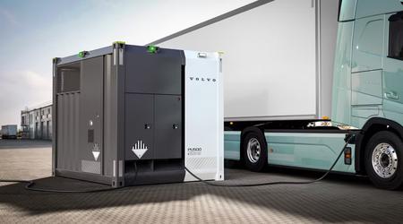 Lädt überall und alles: Volvo Energy hat das Energiespeichersystem PU500 vorgestellt