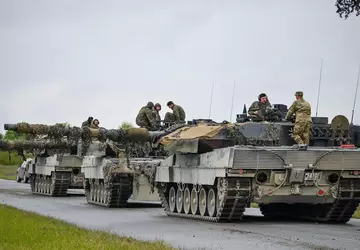 Ukrainische Streitkräfte zeigen seltenes Video eines ...