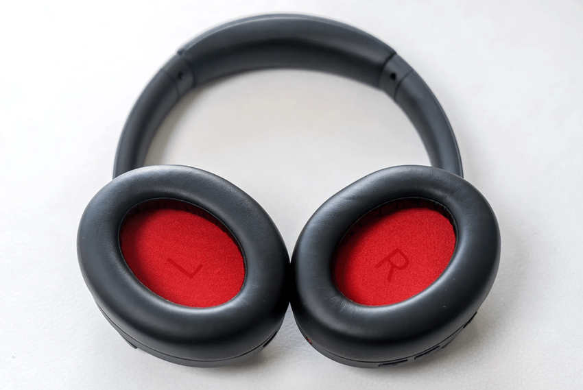 1More SonoFlow-Kopfhörer für Anrufe bei der Arbeit