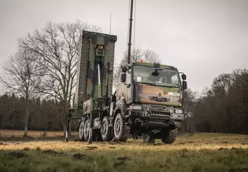 Frankreich bestellt sieben weitere SAMP/T-Luftabwehrsysteme