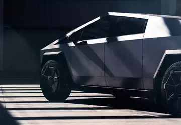 Tesla gezwungen, unverkaufte Cybertrucks im Parkhaus ...