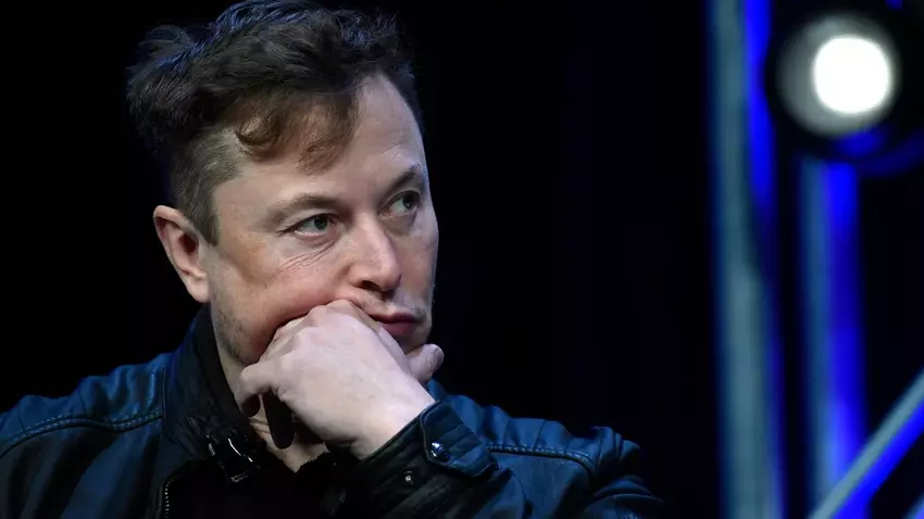 Musk verliert $12,6 Mrd. in 24 Stunden nach der Starship-Implosion, Teslas schlechtem Finanzbericht und der Streichung der blauen Verifizierungszeichen auf Twitter