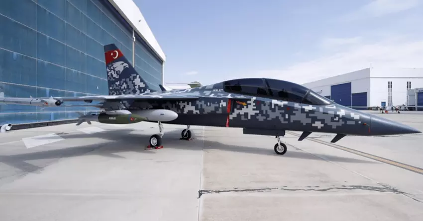 Türkei führt erste Flugerprobung des TAI Hürjet durch, der zur Ausbildung von Piloten der fünften Generation von F-35 und TAI-TF-X-Kampfflugzeugen eingesetzt werden soll