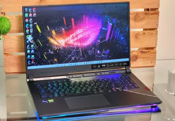 ASUS ROG Strix SCAR 17 SE ...