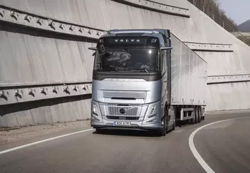 Volvo Trucks führte das Stop/Start-System erstmals ...