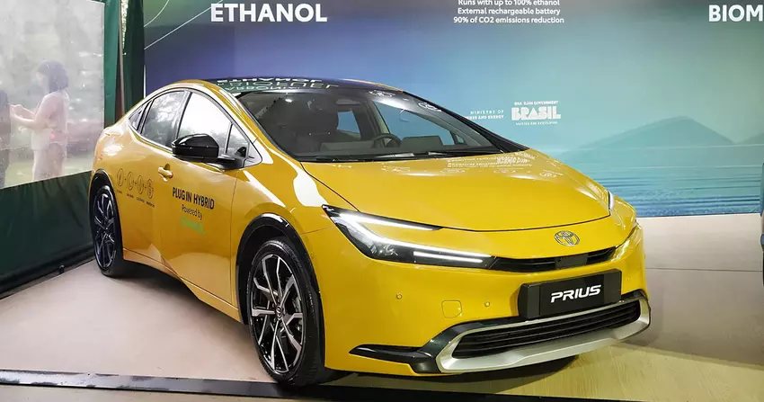 Maximale Umweltfreundlichkeit: Toyota Prius PHEV auf Ethanol umgerüstet
