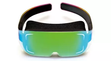 Sharp zeigte einen Prototyp eines VR-Headsets mit 2K-Auflösung pro Auge und 120 Hz Bildwiederholrate