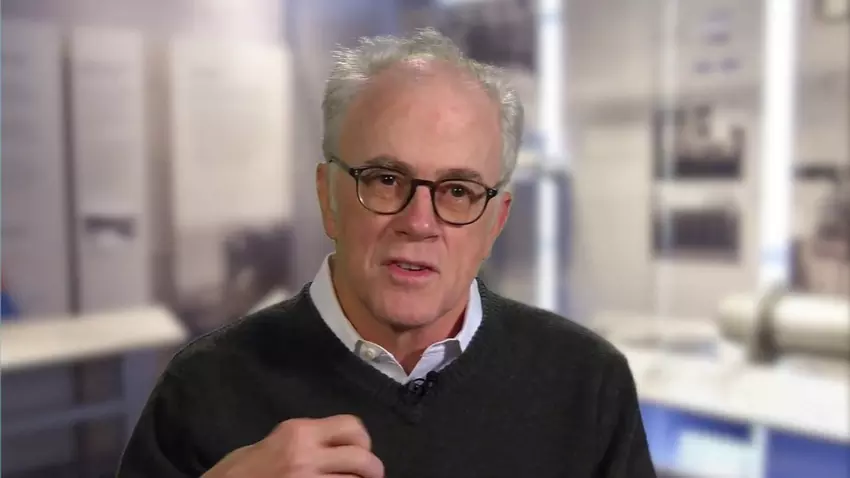 PowerPoint-Mitbegründer Dennis Austin stirbt im Alter von 76 Jahren