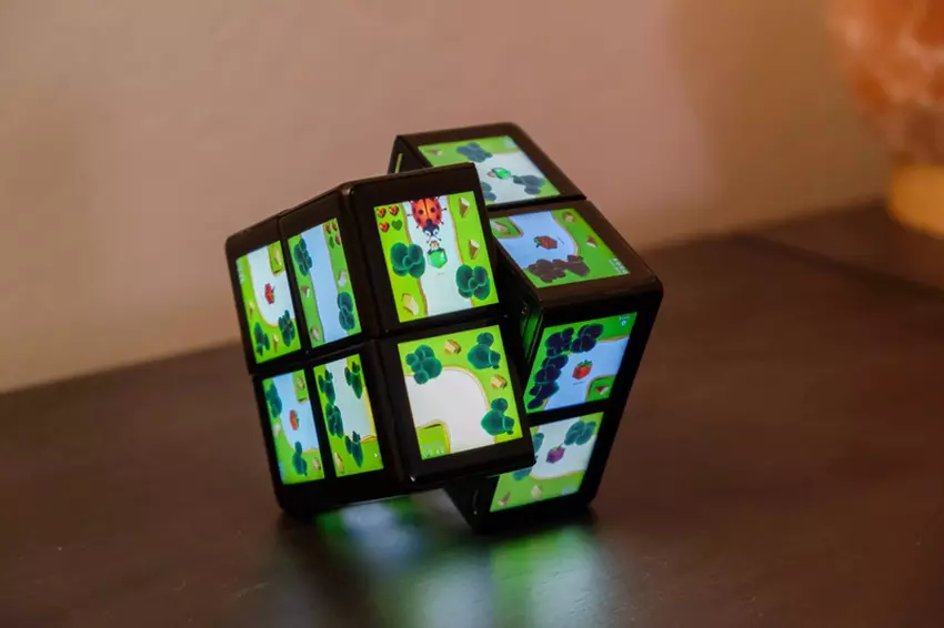Rubik's WOWCube-Gadget mit Displays