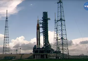 Die Mondrakete Artemis 1 der NASA ...