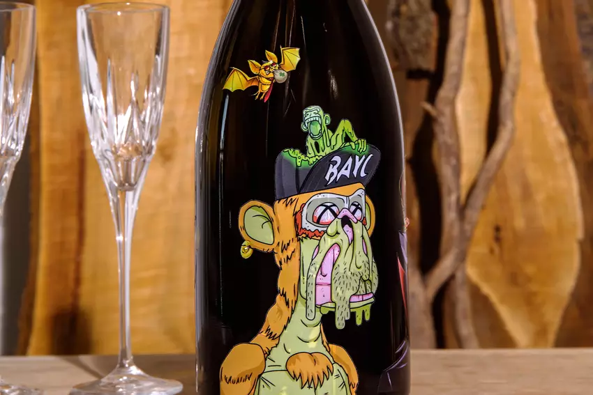 Magnum 2.5 Sekt verkauft für $2 500 000 in Kryptowährung - man muss NFT verbrennen, um ihn zu trinken