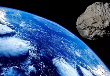 Ein Asteroid von der Größe eines ...