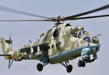 Streitkräfte zerstören russischen Mi-24-Kampfhubschrauber im Wert ...
