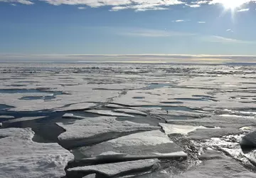 Studie zeigt, dass das Eis in ...