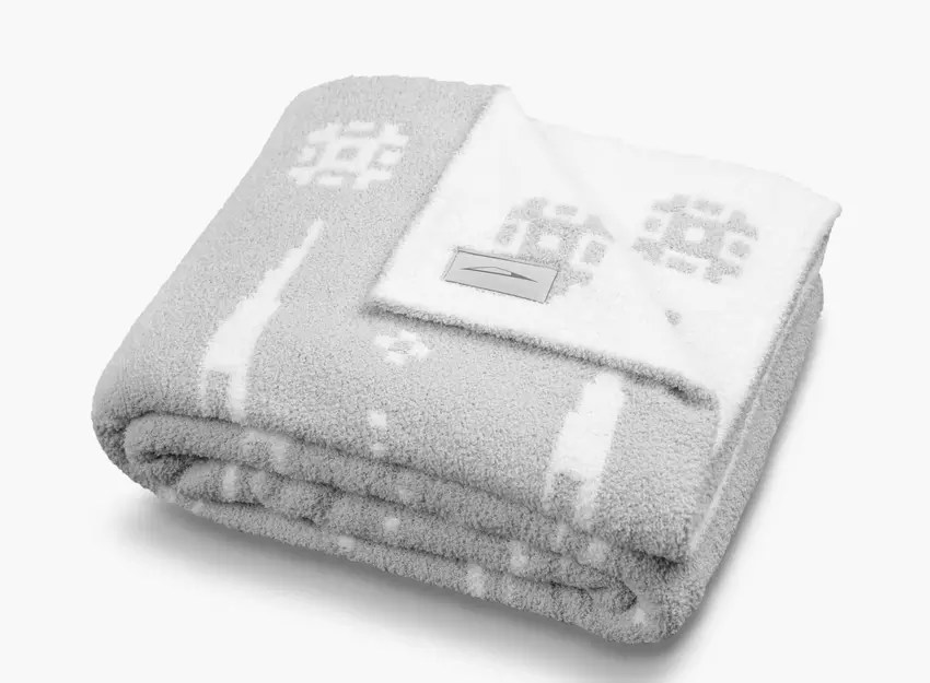 Musk, wird es überhaupt Autos geben? Tesla hat einen Cybertruck im Karo-Stil enthüllt