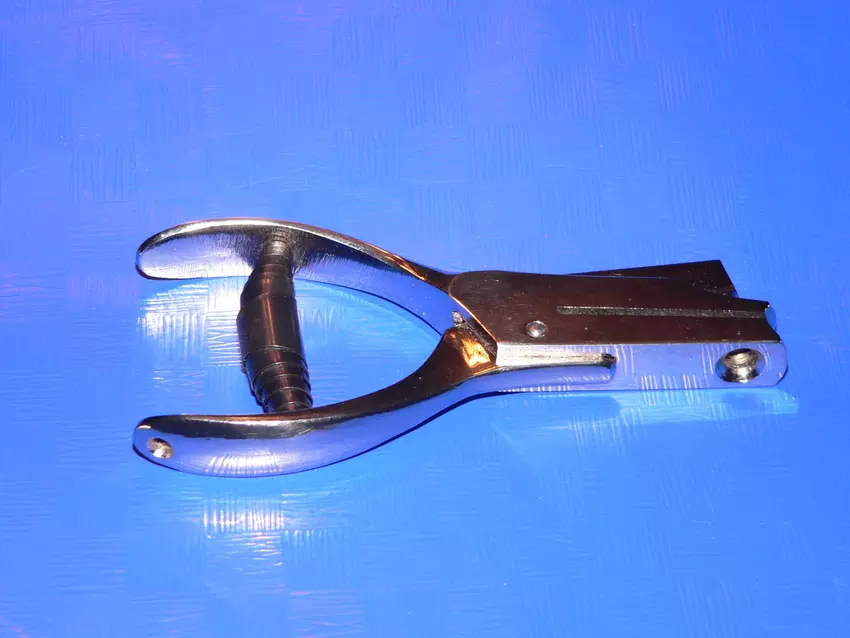 Eine grobe Ansicht des von Mitnik verwendeten Ticketkomposters. Illustration: Wikipedia