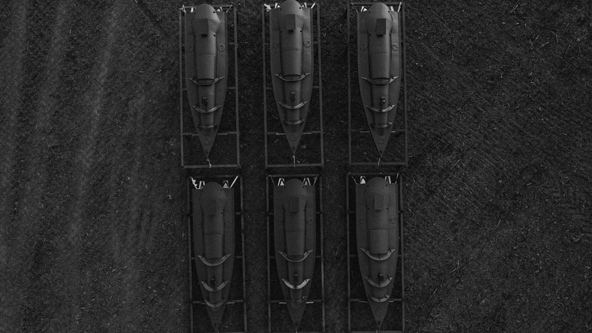 Die Ukraine baut die weltweit erste Flotte von Marinedrohnen. Ein solches unbemanntes "Schiff" kostet 270.000 Dollar. Es ist mit einem Sprengkopf von bis zu 200 kg ausgestattet und kann Ziele in einer Entfernung von bis zu 400 km treffen