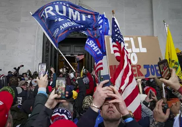 Mark Zuckerberg war sich der Rolle ...