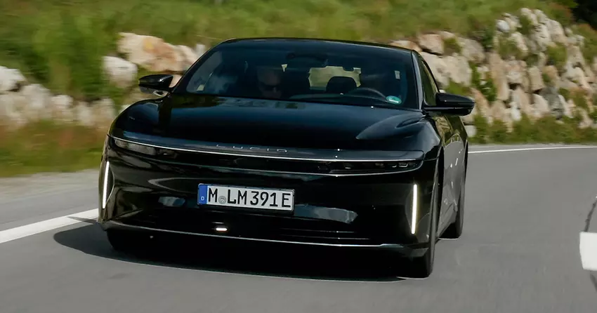 Samsung hat bestätigt, dass es Batterien für das Elektroauto mit der weltweit längsten Reichweite produziert hat