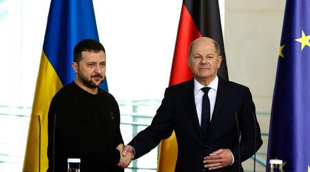 Deutschland wird bis Ende 2024 650 Millionen Euro Militärhilfe an die Ukraine überweisen - Bundeskanzler Olaf Scholz trifft in Kiew ein