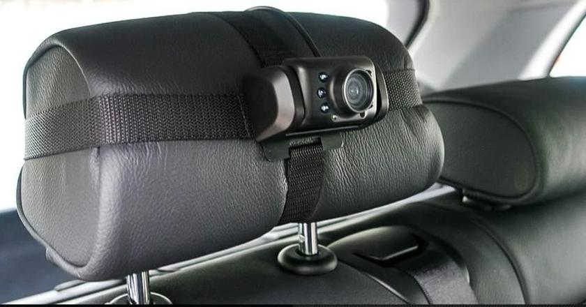 Yada Baby Überwachung im Auto