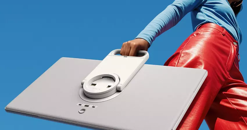 Ein Fernseher, der einen Stromausfall überstehen kann: Samsung hat einen tragbaren Movingstyle Fernseher mit integriertem Akku auf den Markt gebracht