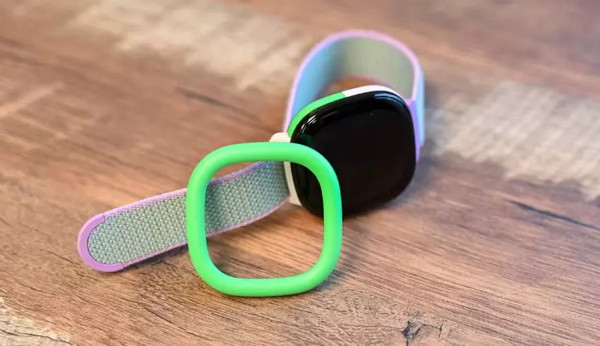 Fitbit Ace LTE wasserdichte Smartwatch für Kinder