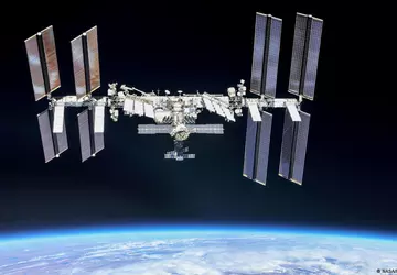 NASA bietet Astronauten im Ruhestand an, ...