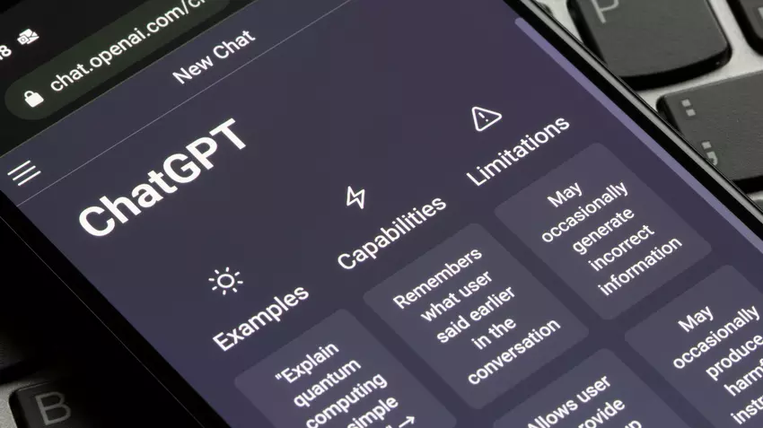 Der Verkehr auf der ChatGPT-Website ist zum ersten Mal seit ihrer Einführung zurückgegangen